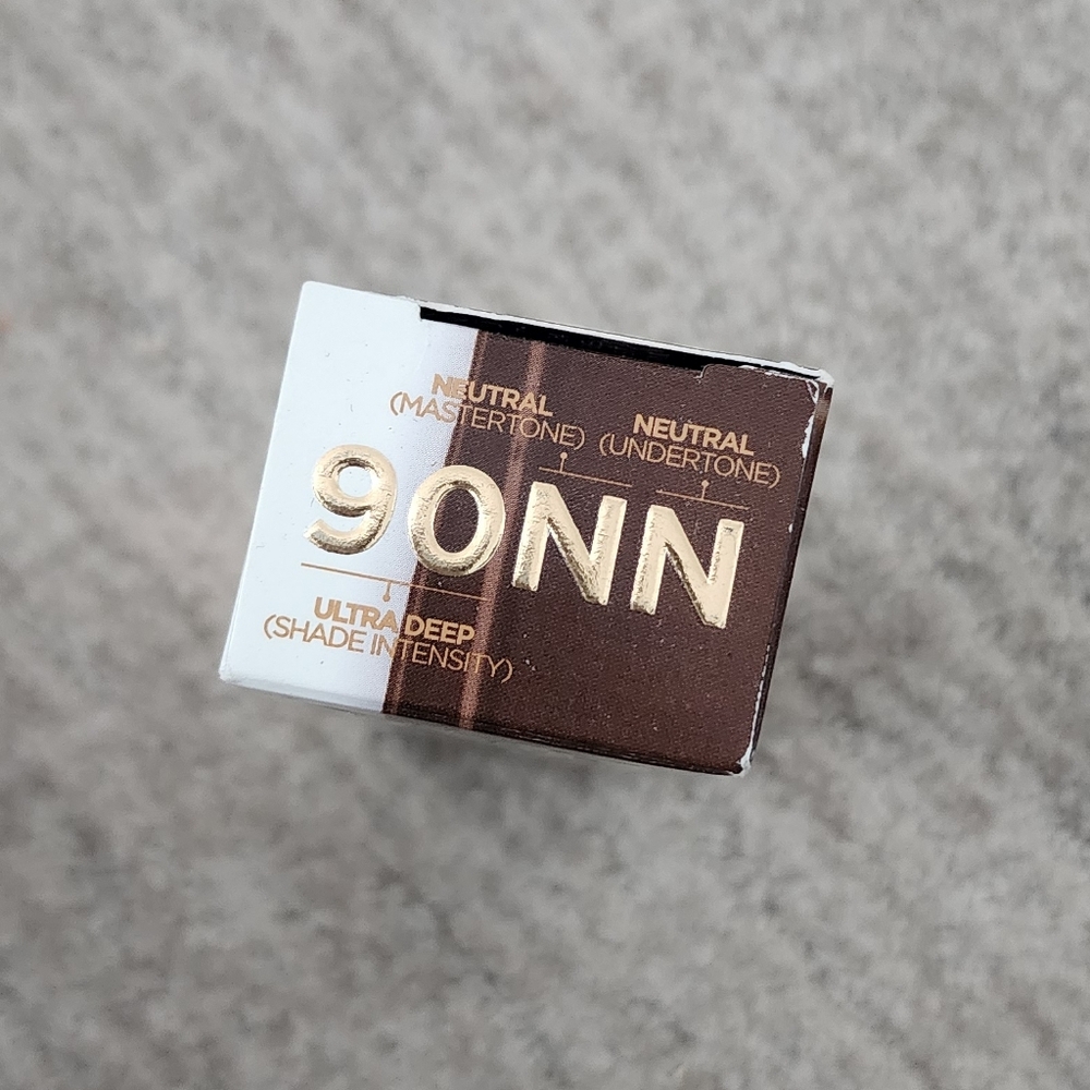 90NN Urban Decay Stay Naked Foundation